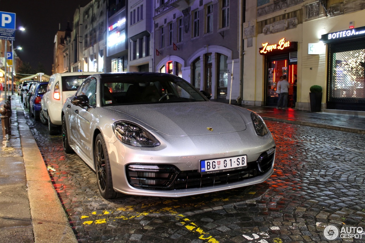 Porsche 971 Panamera Turbo S E-Hybrid