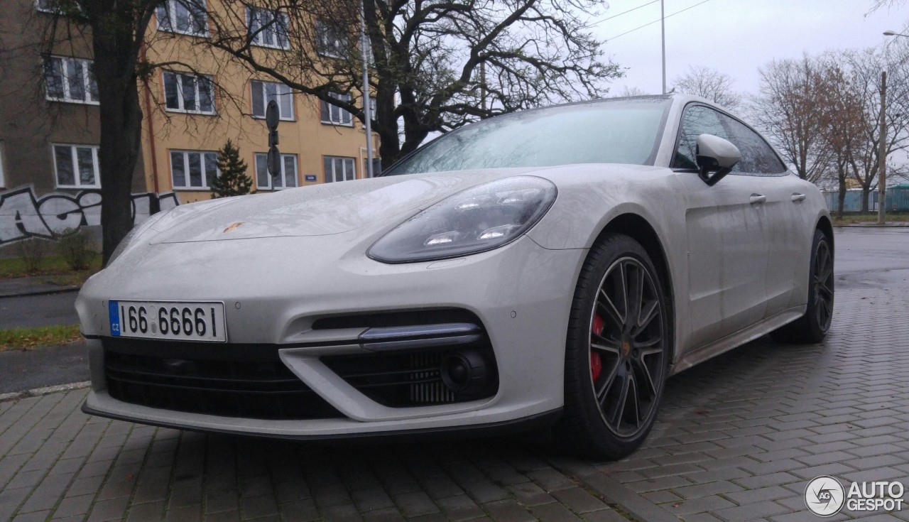 Porsche 971 Panamera Turbo Sport Turismo