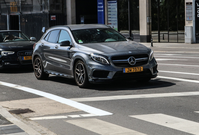 Mercedes-AMG GLA 45 X156