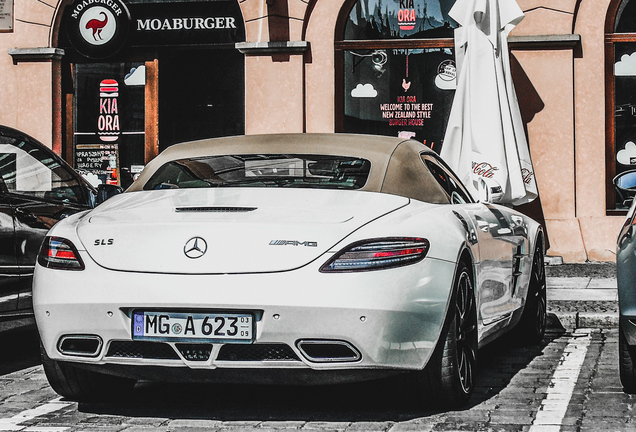 Mercedes-Benz SLS AMG Roadster