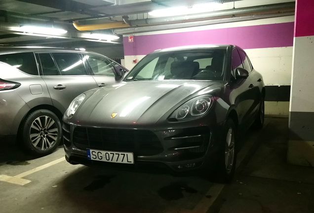 Porsche 95B Macan Turbo