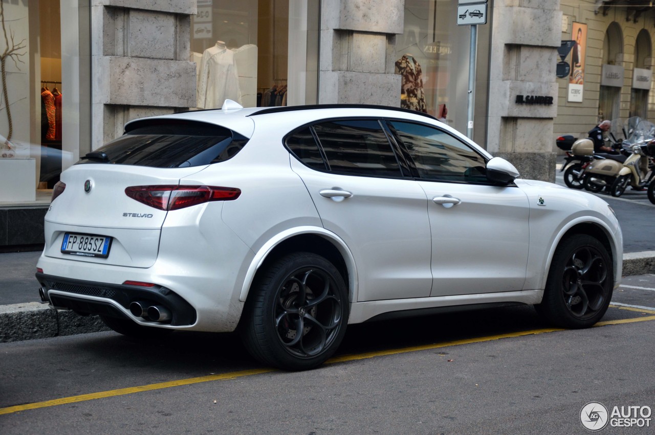 Alfa Romeo Stelvio Quadrifoglio