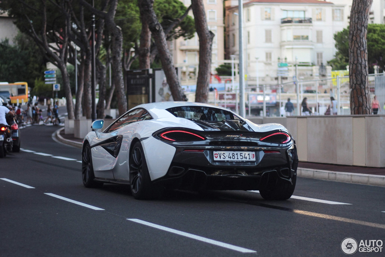 McLaren 570S