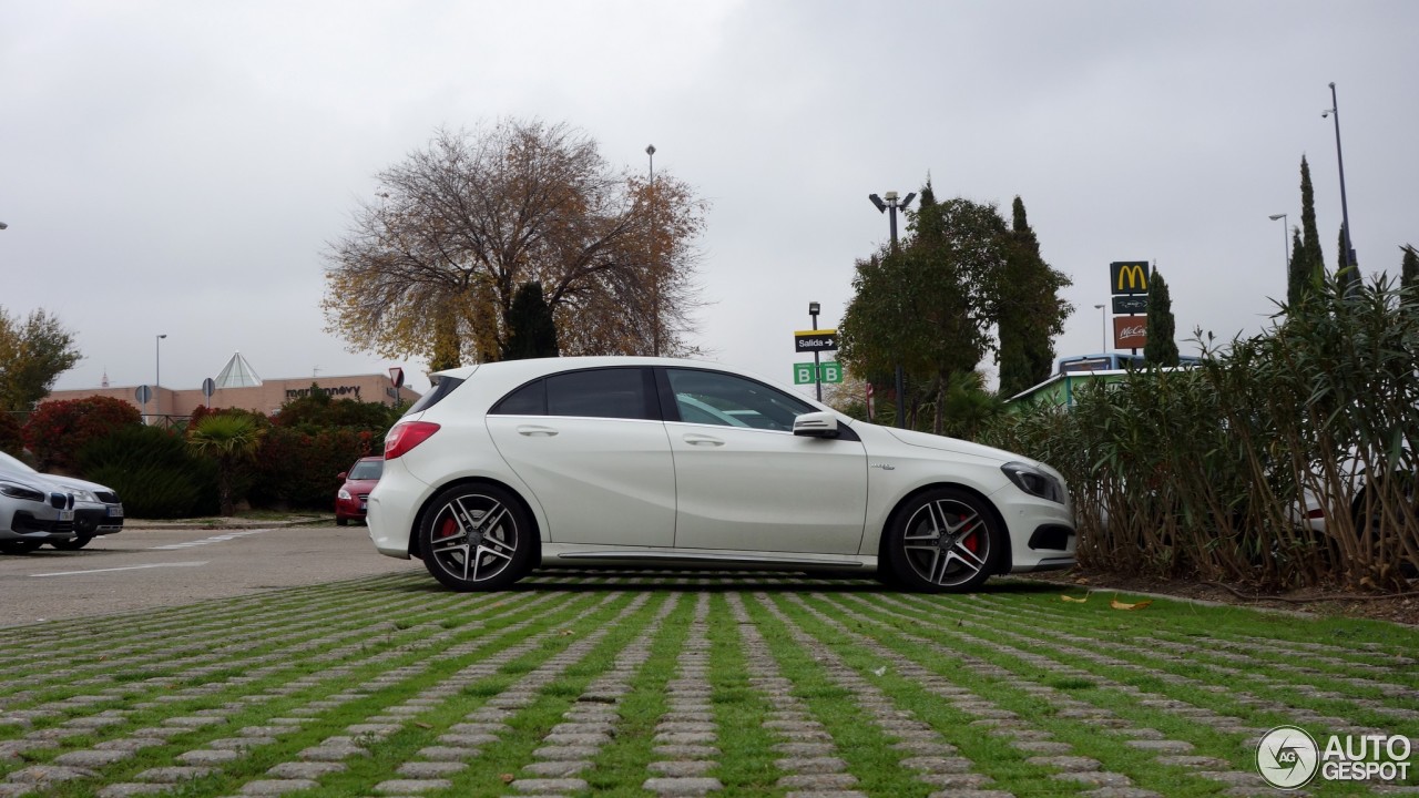 Mercedes-Benz A 45 AMG