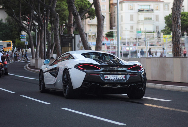 McLaren 570S