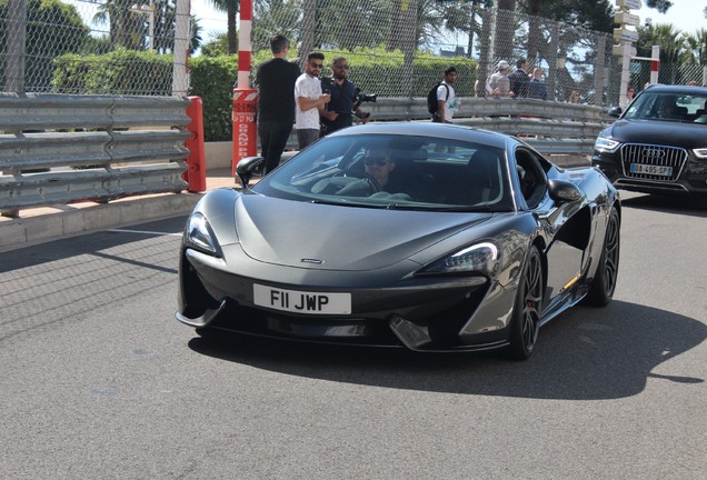 McLaren 570S