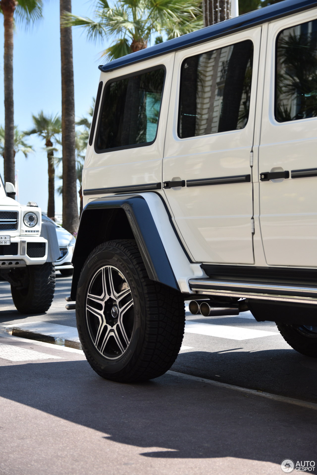 Mercedes-Benz G 500 4X4²