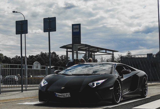 Lamborghini Aventador LP700-4 Pirelli Edition