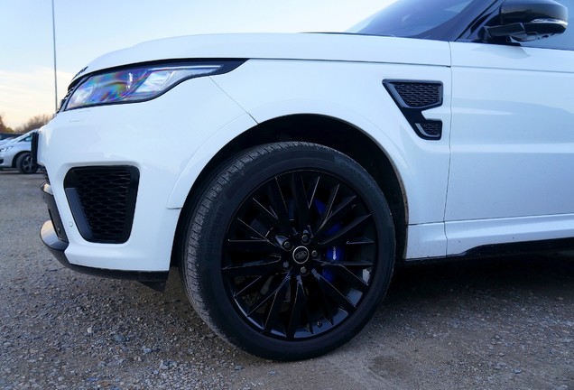 Land Rover Range Rover Sport SVR