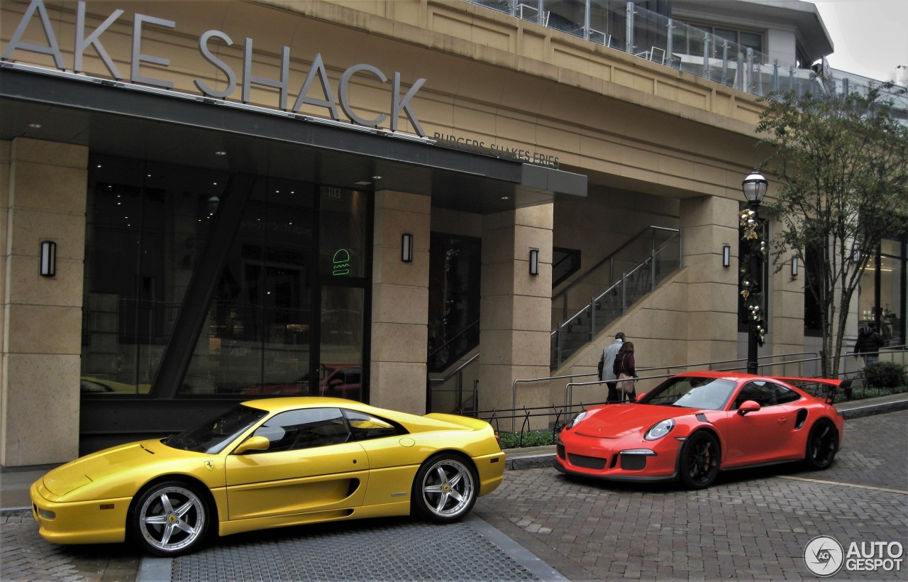 Ferrari F355 Berlinetta