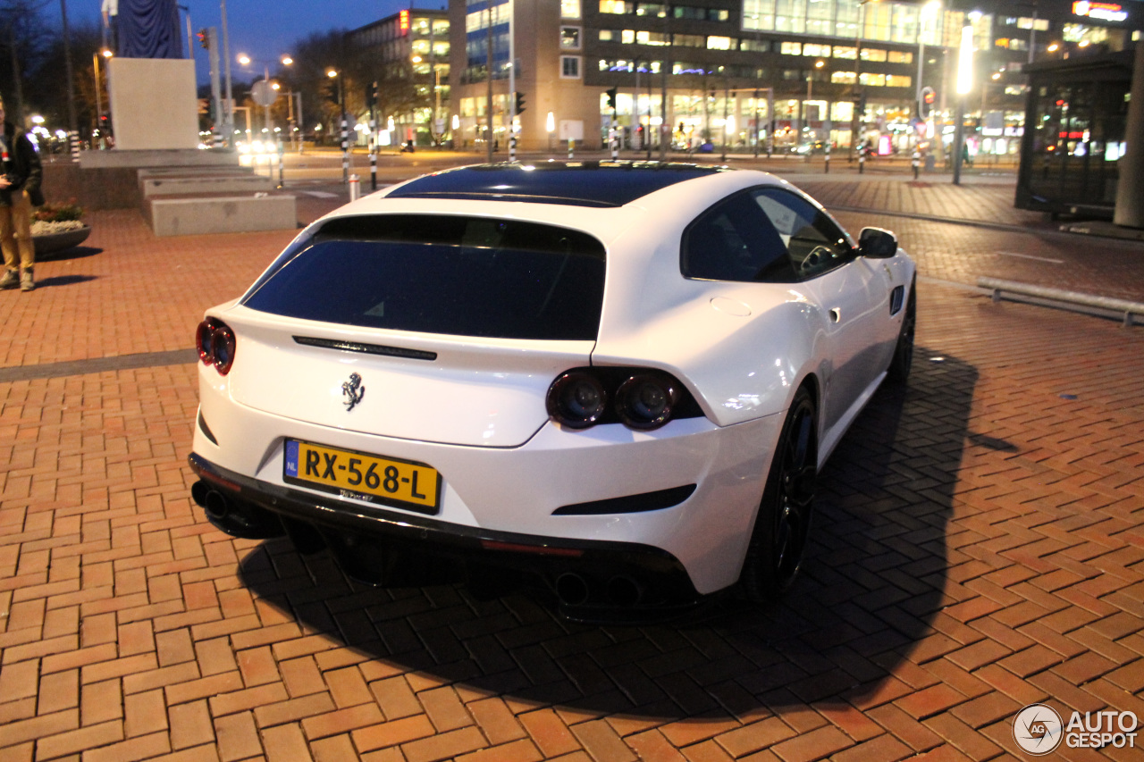 Ferrari GTC4Lusso