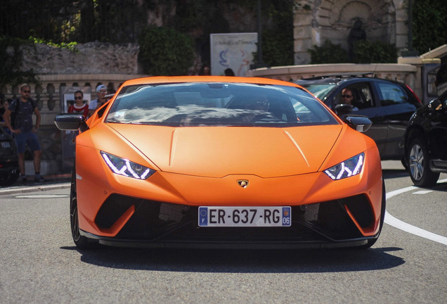 Lamborghini Huracán LP640-4 Performante