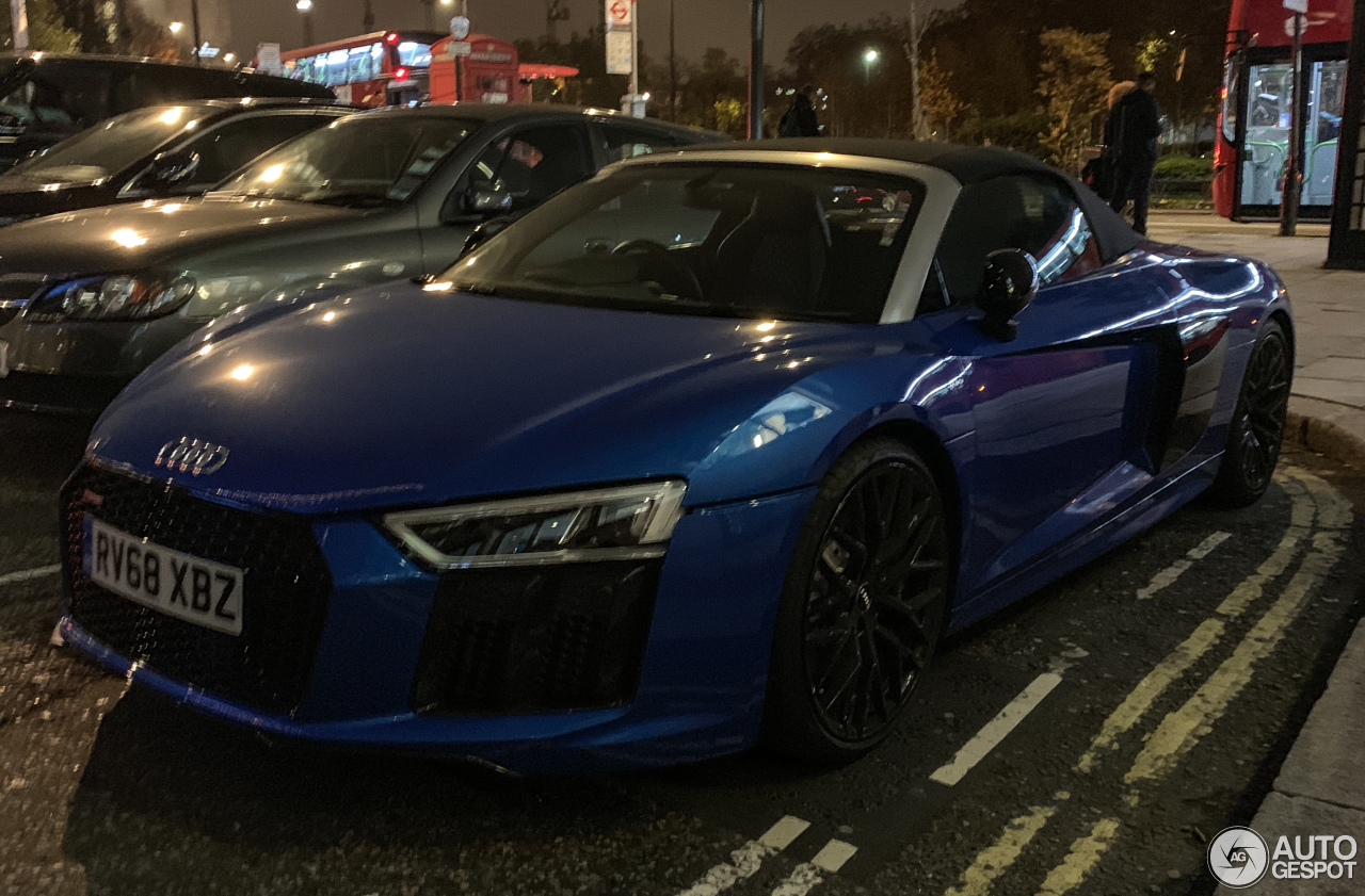 Audi R8 V10 Spyder 2016