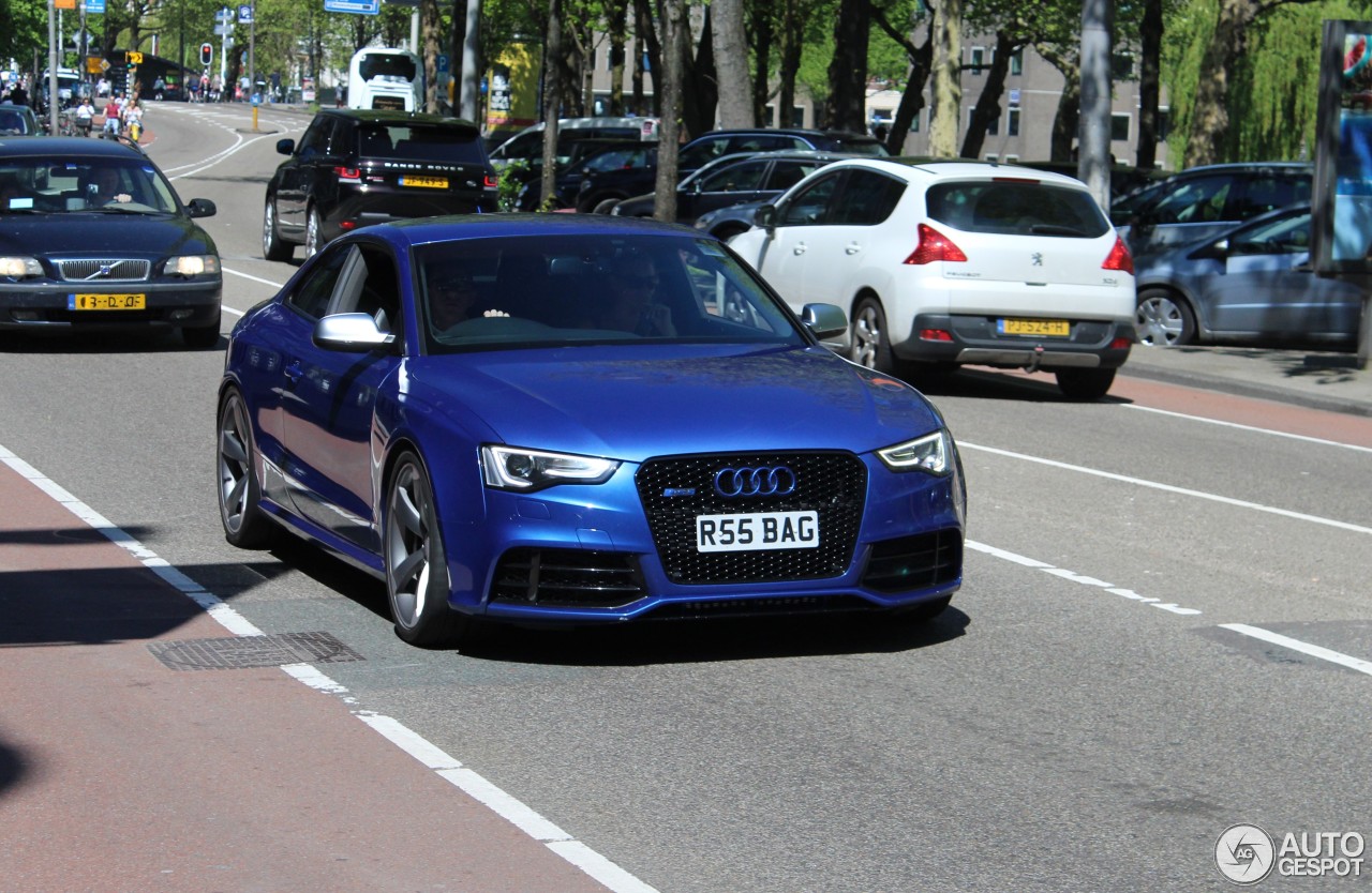 Audi RS5 B8 2012