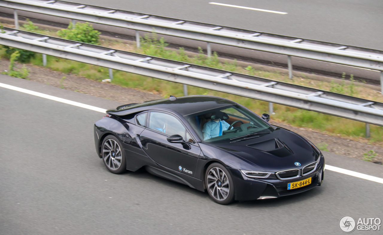 BMW i8 Carbon Edition