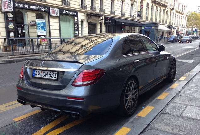 Mercedes-AMG E 63 S W213