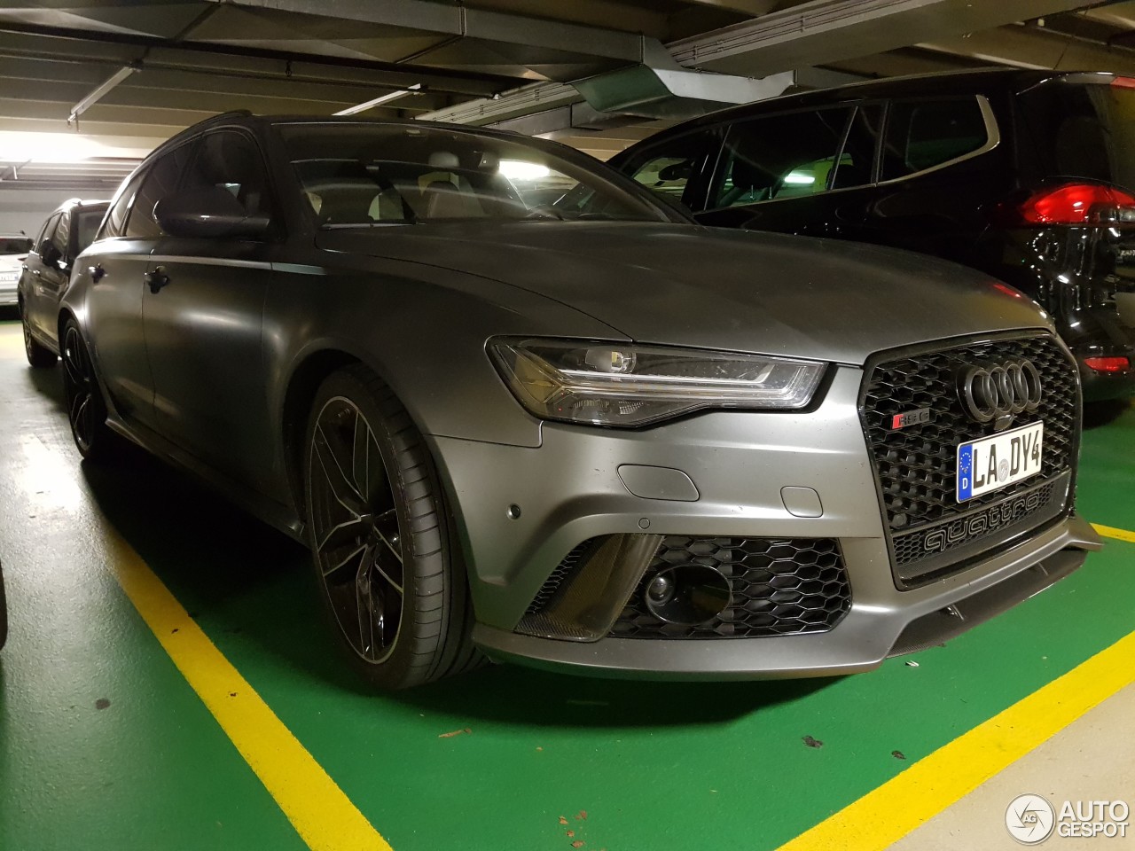 Audi RS6 Avant C7 2015