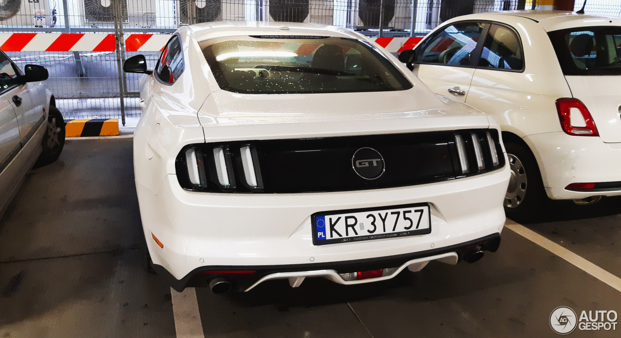 Ford Mustang GT 2015