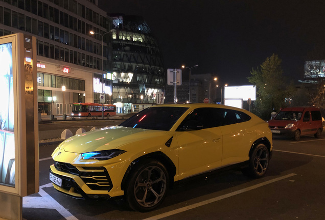 Lamborghini Urus