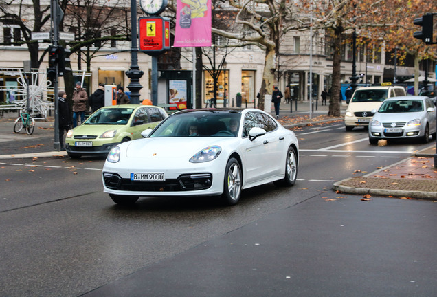 Porsche 971 Panamera Turbo S E-Hybrid