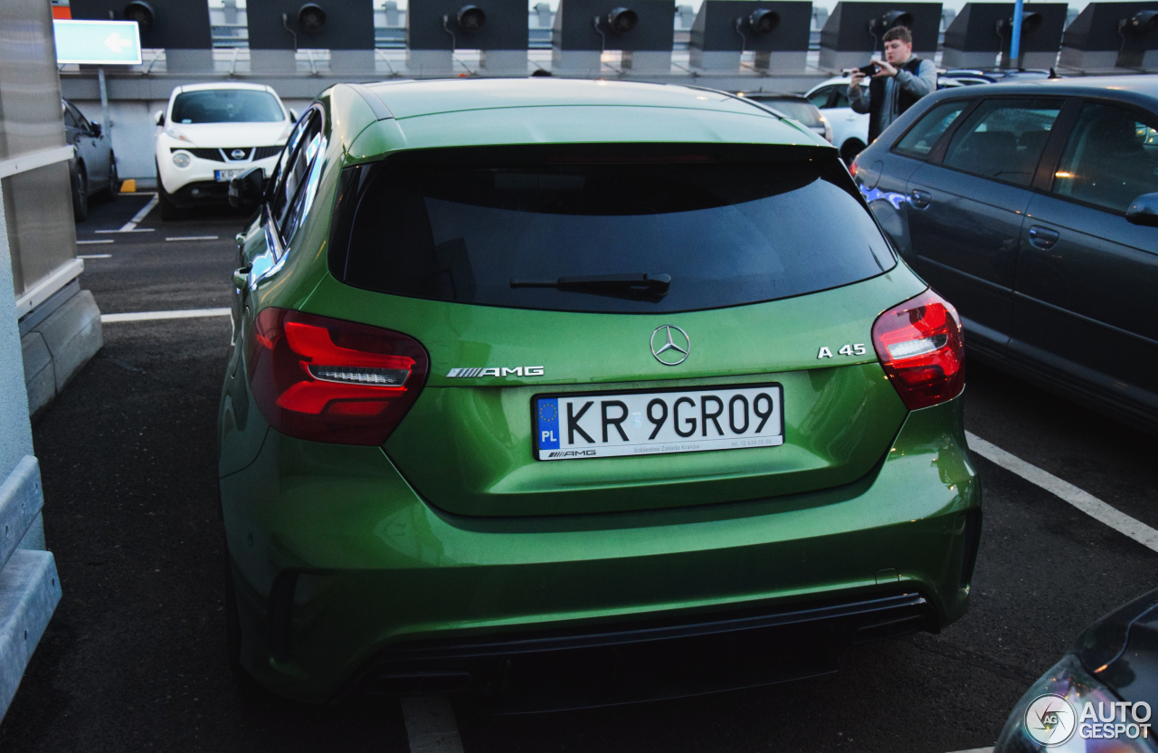 Mercedes-AMG A 45 W176 2015