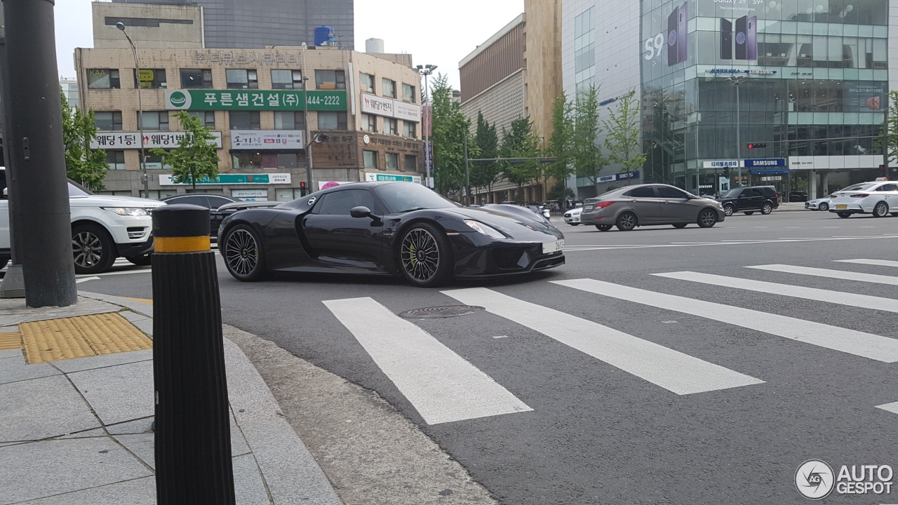 Porsche 918 Spyder