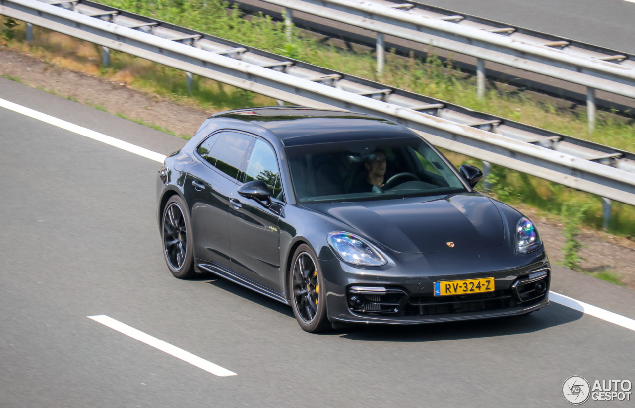 Porsche 971 Panamera Turbo S E-Hybrid Sport Turismo