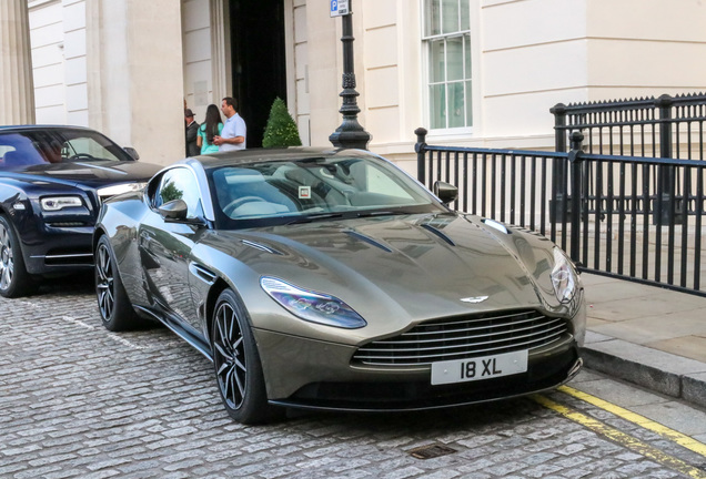 Aston Martin DB11