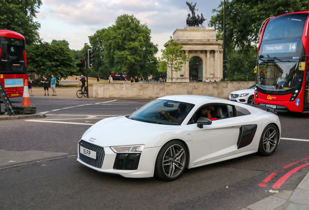 Audi R8 V10 2015