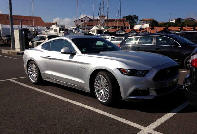 Ford Mustang GT 2015