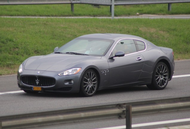 Maserati GranTurismo S Automatic