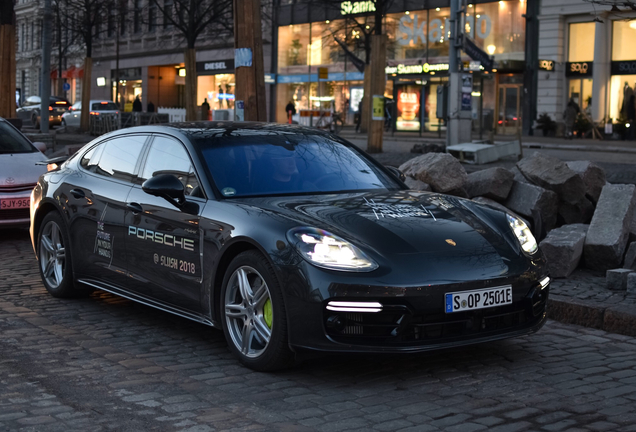 Porsche 971 Panamera Turbo S E-Hybrid Executive