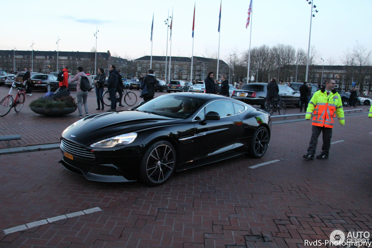 Aston Martin Vanquish 2013