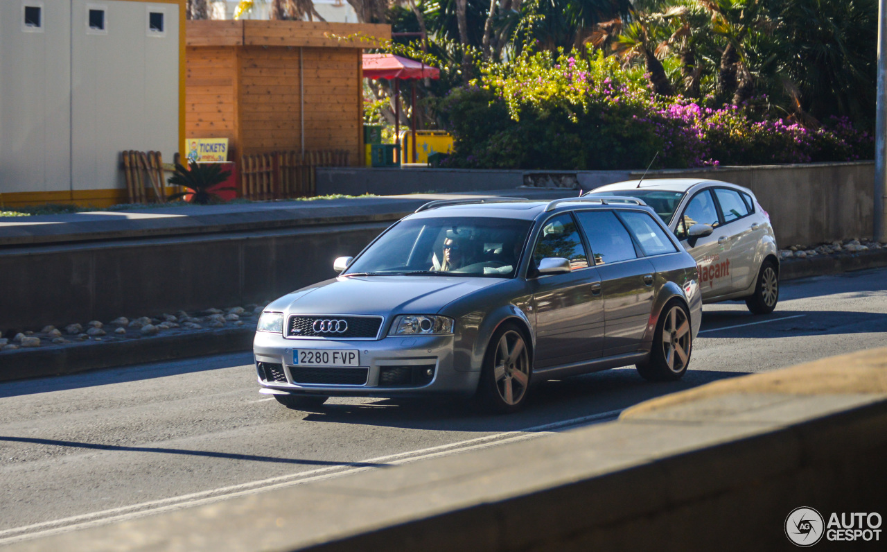 Audi RS6 Avant C5