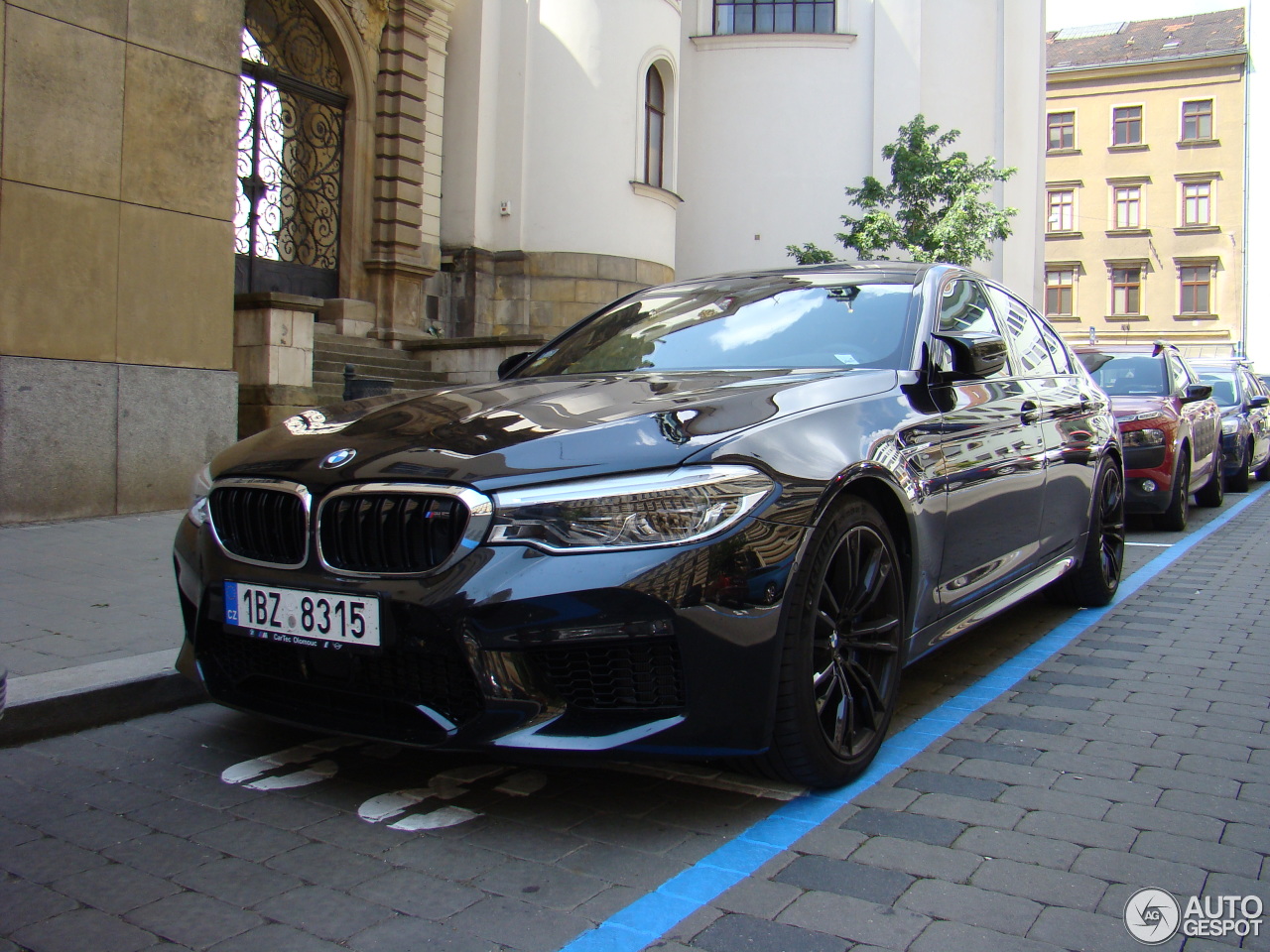 BMW M5 F90