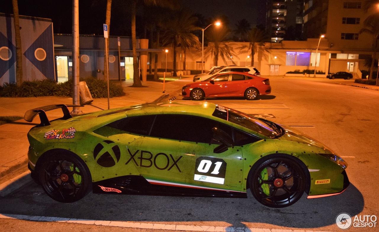 Lamborghini Huracán LP640-4 Performante