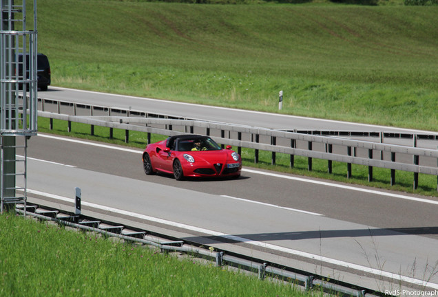 Alfa Romeo 4C Spider