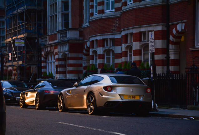 Ferrari FF