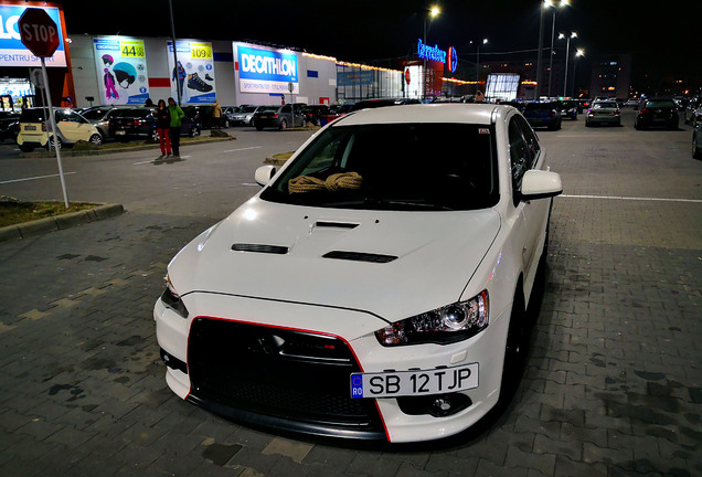 Mitsubishi Lancer Evolution X