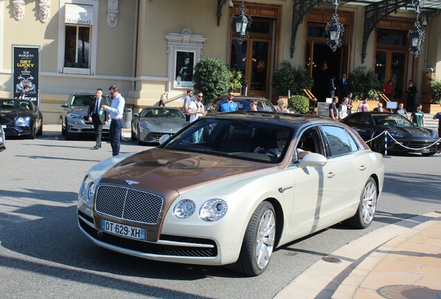 Bentley Flying Spur V8