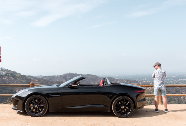 Jaguar F-TYPE S Convertible