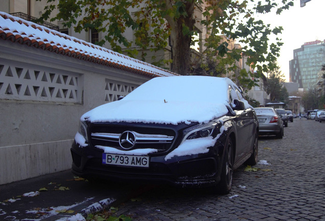 Mercedes-AMG GLA 45 X156