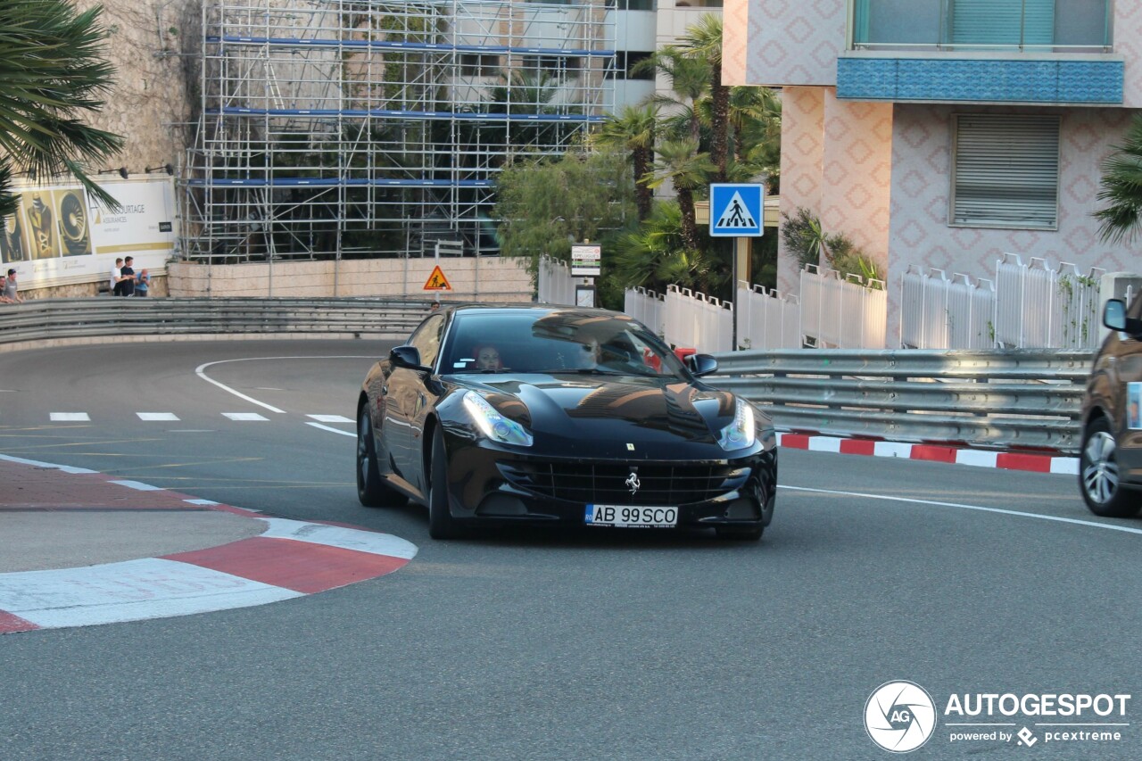 Ferrari FF