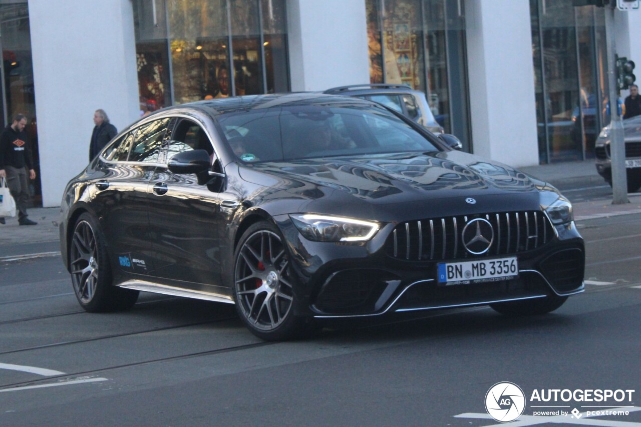 Mercedes-AMG GT 63 X290