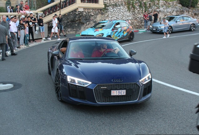 Audi R8 V10 Plus 2015