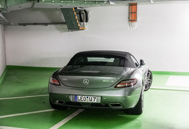 Mercedes-Benz SLS AMG Roadster