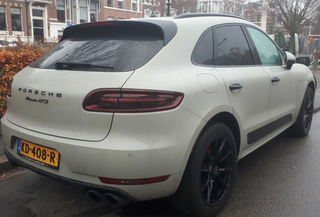 Porsche 95B Macan GTS