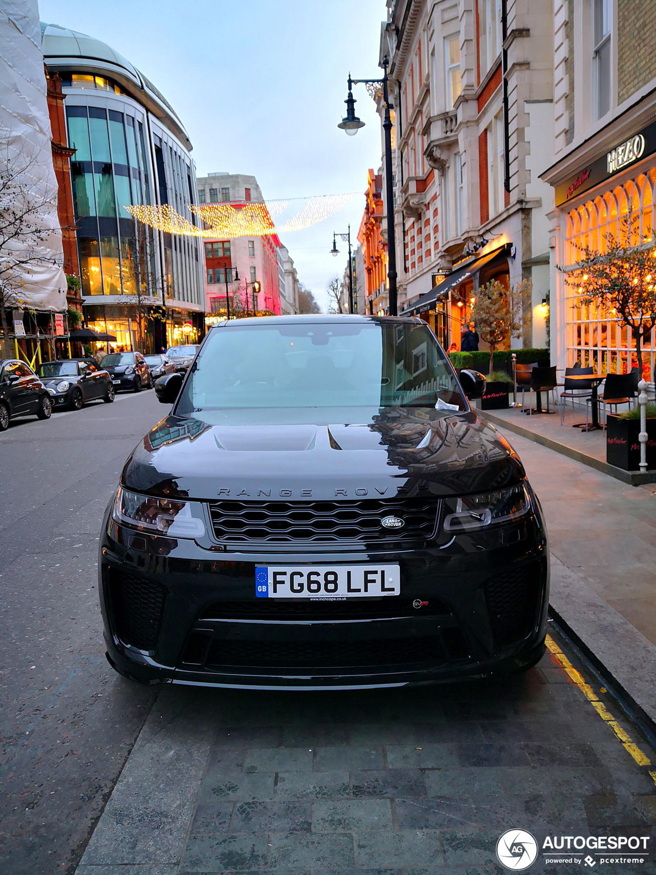 Land Rover Range Rover Sport SVR 2018