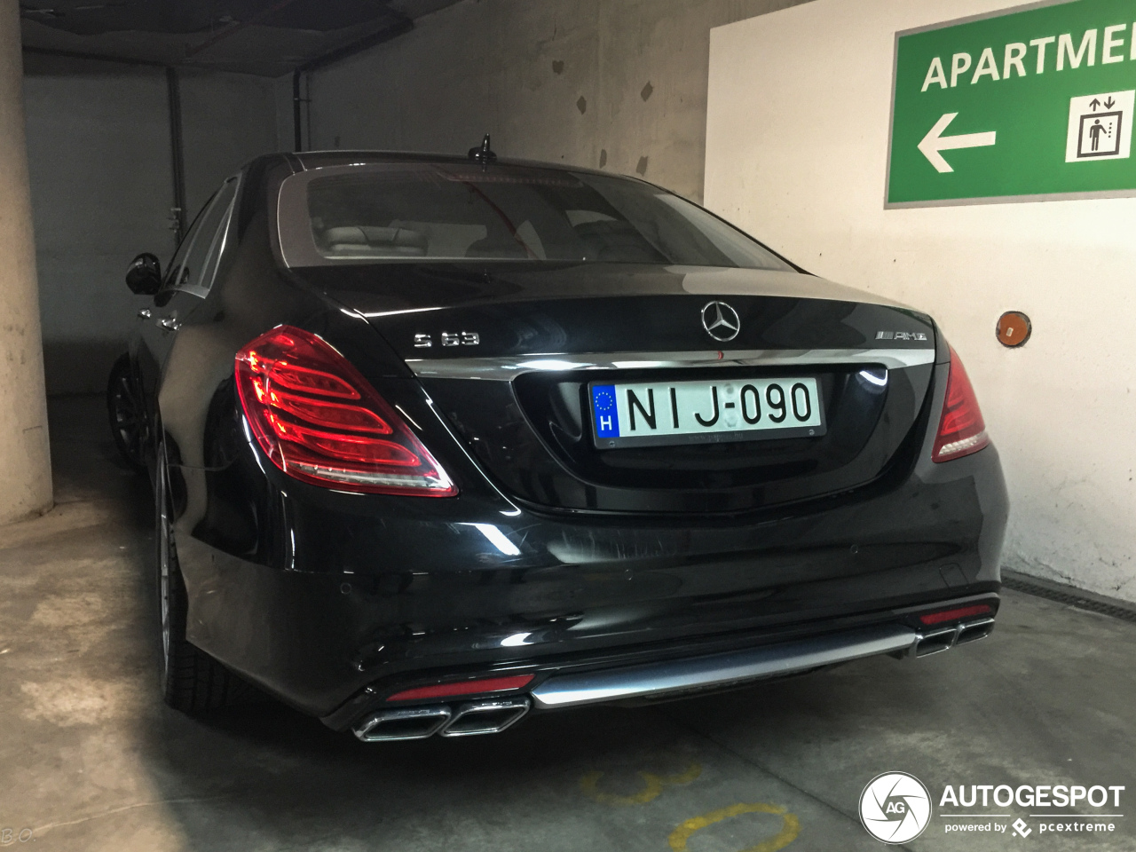 Mercedes-Benz S 63 AMG V222