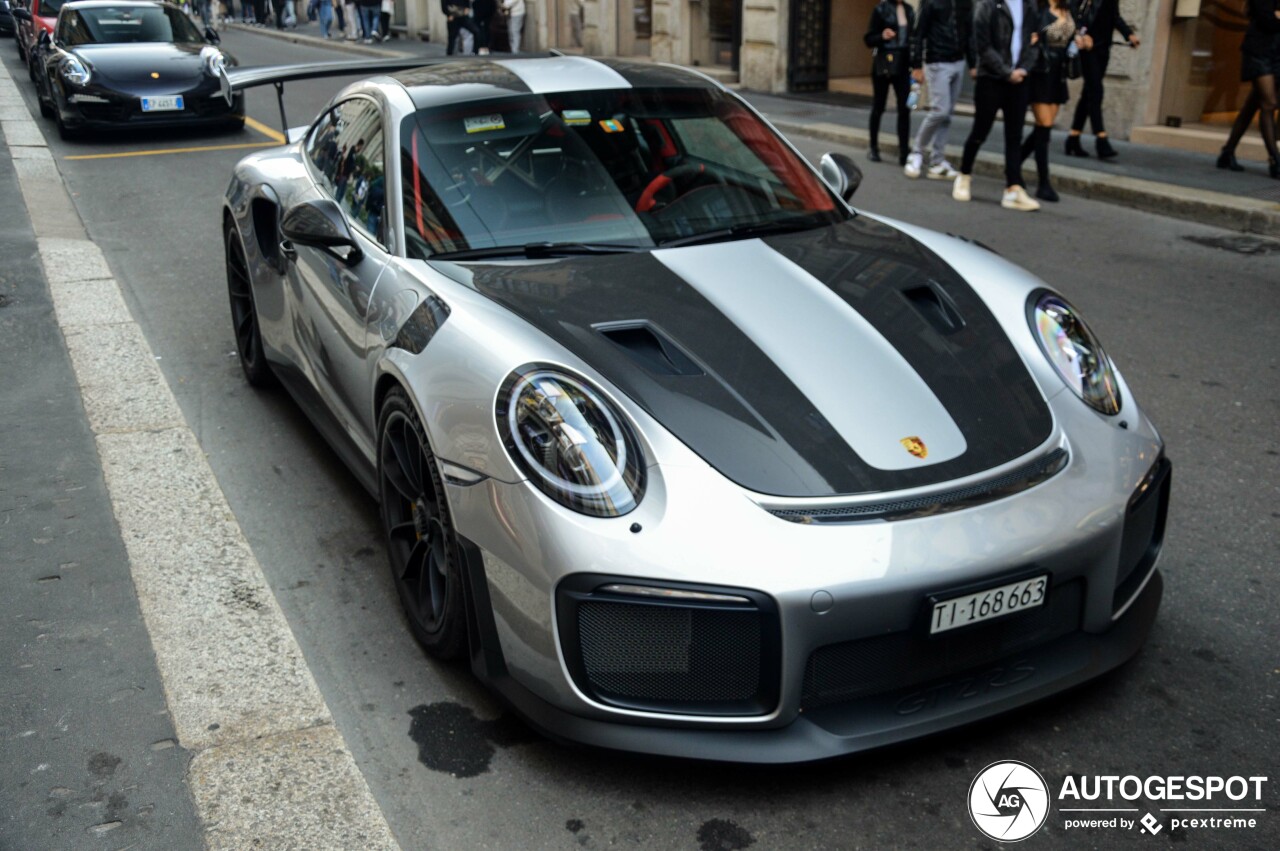 Porsche 991 GT2 RS Weissach Package